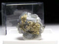 燐灰石（アパタイト）・菱鉄鉱（パナスケイラ鉱山：ポルトガル産）