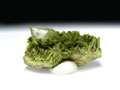 緑簾石（ピスタサイト）・水晶（スペイン産）