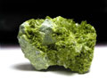 緑簾石（ピスタサイト：スペイン産）