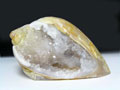 貝化石の水晶（シェルクォーツ：インド産）